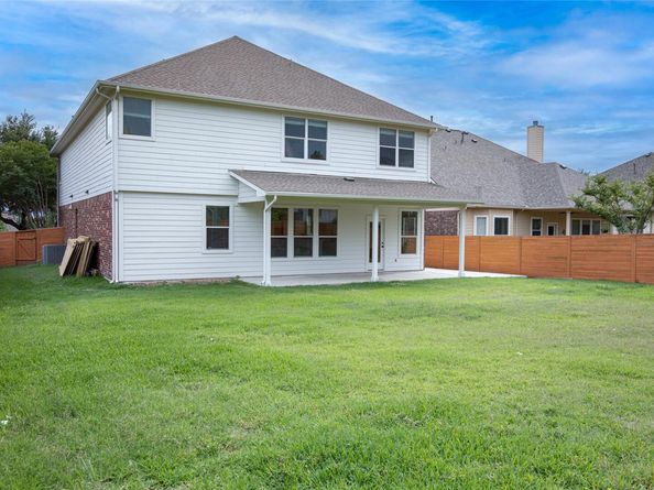 2106 Asbury Park DR, Round Rock TX 78665