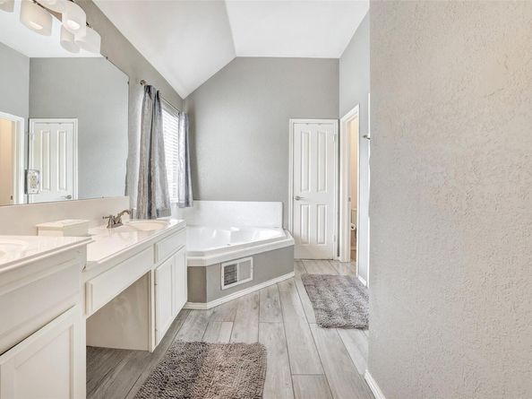 30003 Oakland Hills DR, Georgetown TX 78628