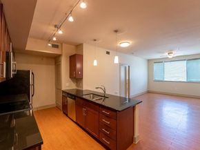 3016 Guadalupe ST 212, Austin TX 78705
