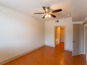 3016 Guadalupe ST 212, Austin TX 78705