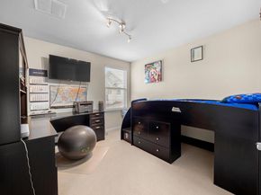 10812 Gates LN 441, Austin TX 78750