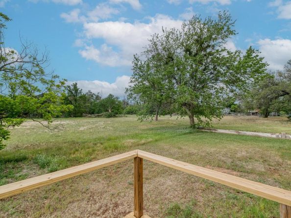 209 Fallwell ST, Liberty Hill TX 78642