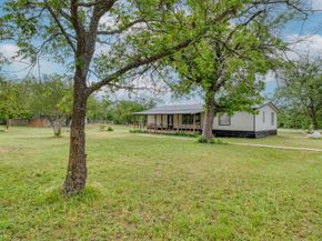209 Fallwell ST, Liberty Hill TX 78642