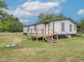 209 Fallwell ST, Liberty Hill TX 78642