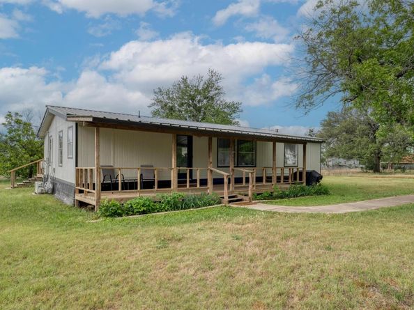 209 Fallwell ST, Liberty Hill TX 78642