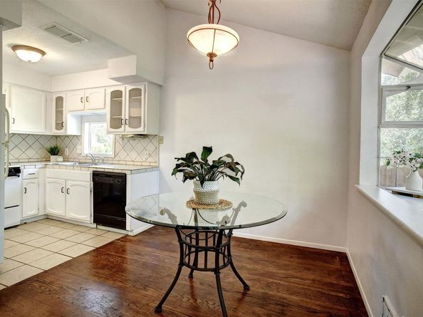 2534 Stoutwood CIR, Austin TX 78745