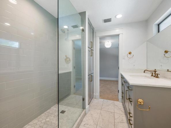 6609 Serena CV, Austin TX 78730