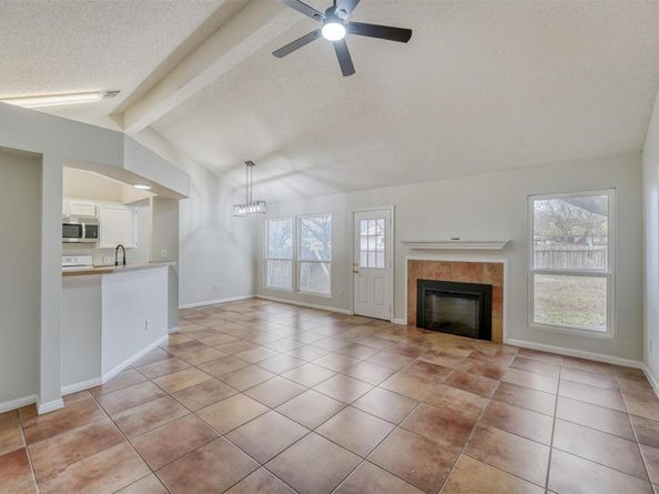 1002 Rambling TRL, Cedar Park TX 78613