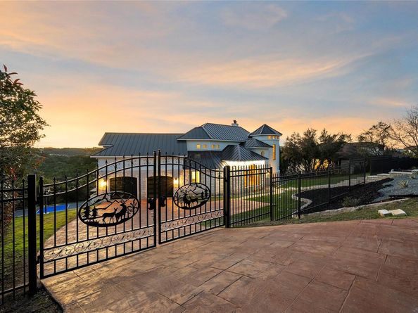 5009 McIntyre CIR, Austin TX 78734