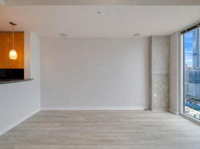 360 Nueces ST 2407, Austin TX 78701