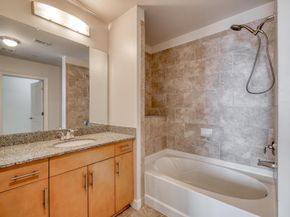 360 Nueces ST 2407, Austin TX 78701