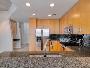 360 Nueces ST 2407, Austin TX 78701