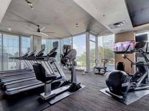 360 Nueces ST 2407, Austin TX 78701