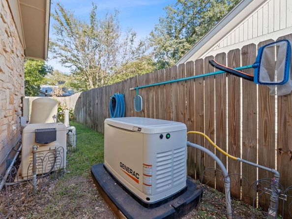 4706 Cap Rock DR, Austin TX 78735