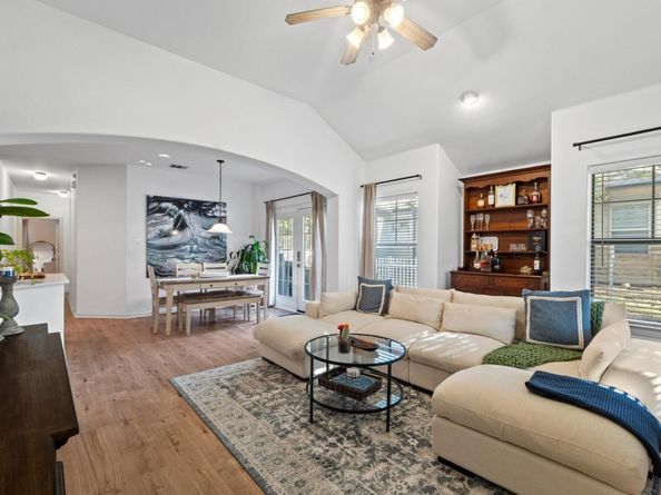 6801 Beckett RD 131R, Austin TX 78749