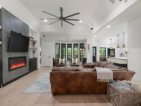 6524 Taylorcrest DR, Austin TX 78749