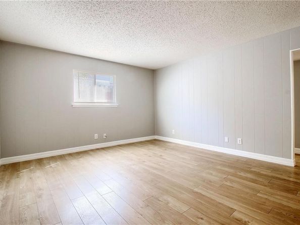 2122 Hancock DR 105, Austin TX 78756