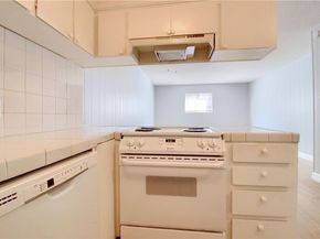 2122 Hancock DR 105, Austin TX 78756