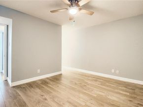 2122 Hancock DR 105, Austin TX 78756