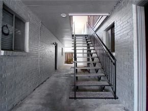 2122 Hancock DR 105, Austin TX 78756