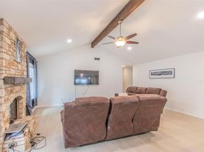 2400 Braemar CV, Austin TX 78747