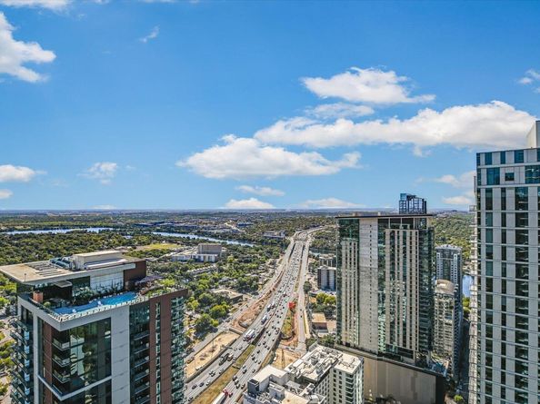 610 Davis ST 4501, Austin TX 78701