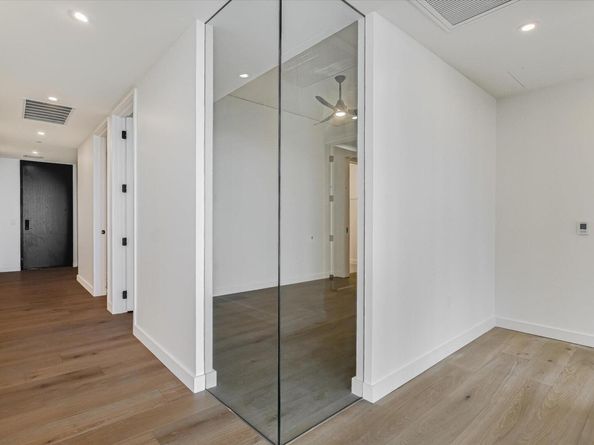 610 Davis ST 4501, Austin TX 78701