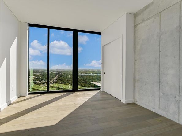 610 Davis ST 4501, Austin TX 78701