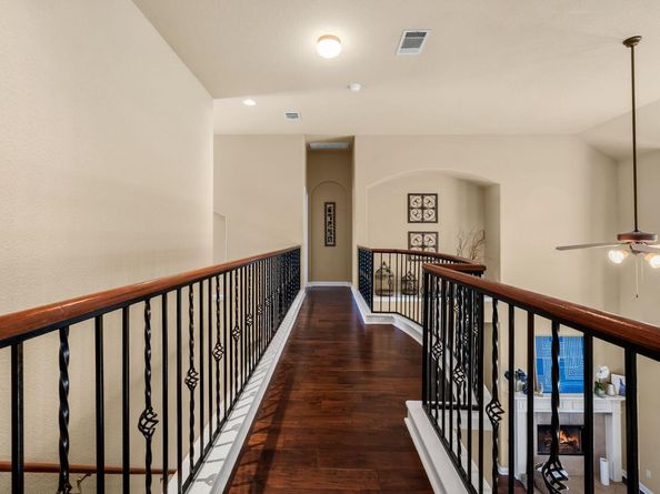 1114 Challa DR, Cedar Park TX 78613