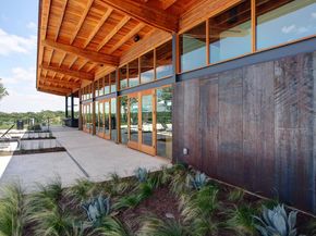 541 Summer Place LN, Georgetown TX 78628