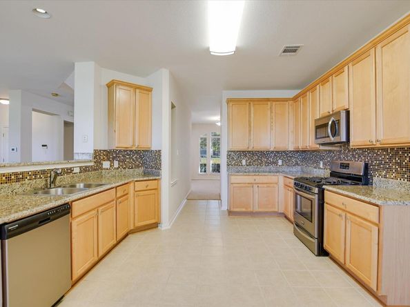 1010 Winding Creek PL, Round Rock TX 78665