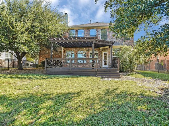 1010 Winding Creek PL, Round Rock TX 78665