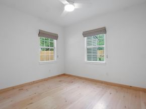 1405 Cometa ST, Austin TX 78721