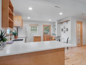 1405 Cometa ST, Austin TX 78721