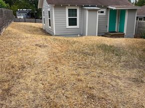 2108 E 12th ST, Austin TX 78702