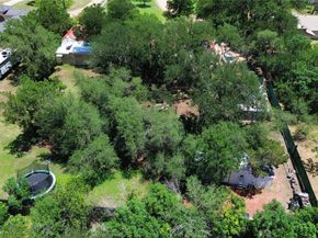 15711 La Hacienda DR, Austin TX 78734