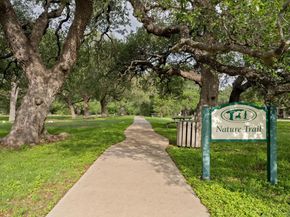 105 Rosebud LN, Georgetown TX 78633