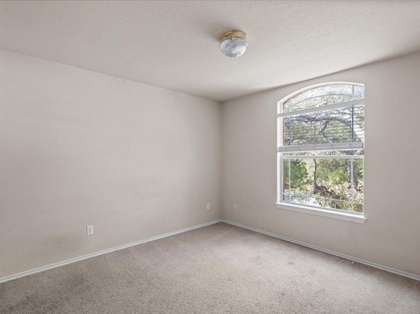 2001 Stephanne Creek CV, Austin TX 78744