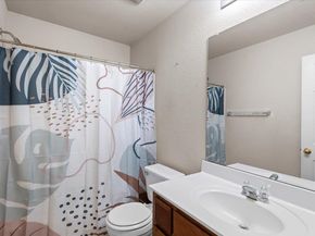 2001 Stephanne Creek CV, Austin TX 78744