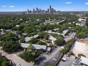 1304 Mariposa DR 231, Austin TX 78704
