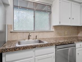 1304 Mariposa DR 231, Austin TX 78704
