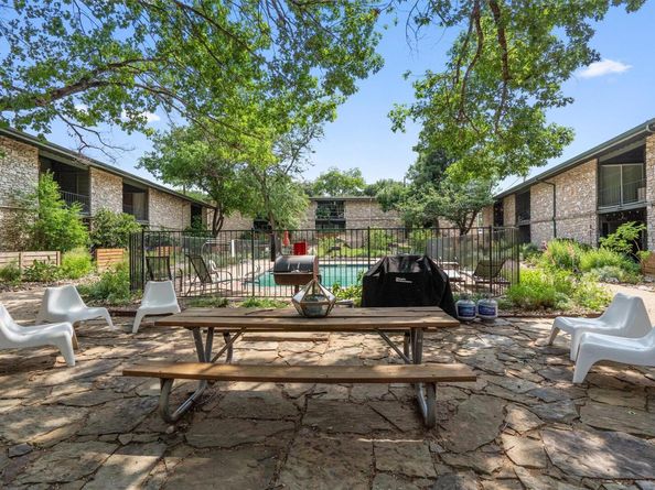 1304 Mariposa DR 231, Austin TX 78704