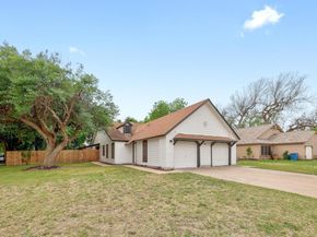 9901 Parliament House RD, Austin TX 78729