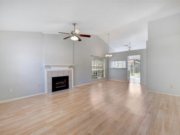 16905 Columbine ST, Pflugerville TX 78660