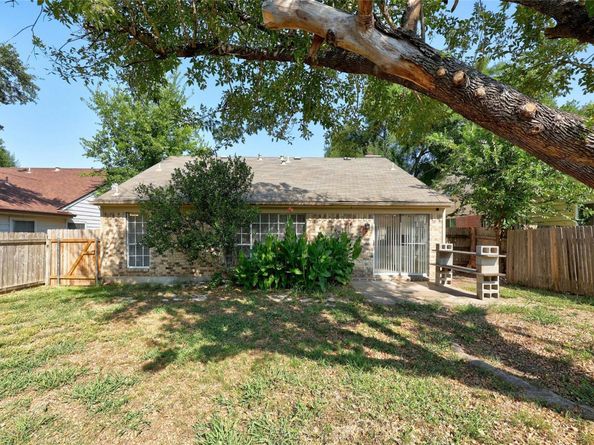 16905 Columbine ST, Pflugerville TX 78660