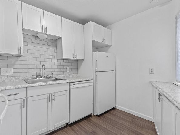 1840 Burton DR 133, Austin TX 78741