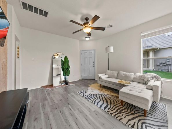 14417 Charles Dickens DR A, Pflugerville TX 78660