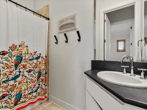 2207 Forest TRL A, Austin TX 78703
