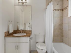 2207 Forest TRL A, Austin TX 78703