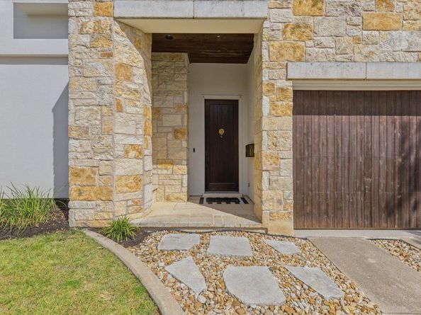 2207 Forest TRL A, Austin TX 78703